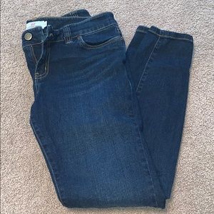 Vineyard Vines denim jeans. Size 4. Like new.